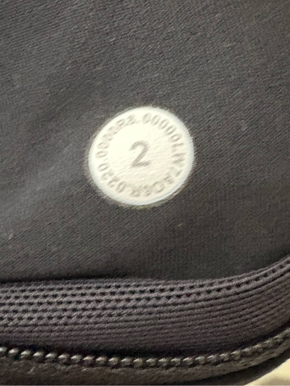 Lululemon Speed Up 2.5 inch Shorts - Picture 7 of 7